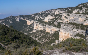 Les rochers de la Croix de fer et retour par Le vieux Mérindol - P2