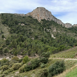 La Grotte aux Fées et le Mont Julien - P2 T1